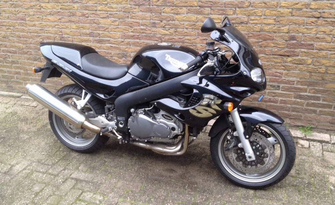 Triumph Sprint RS (1280x960)